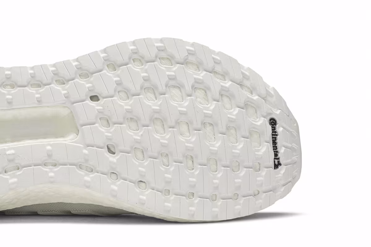 adidas UltraBoost 19 Triple White, view 6