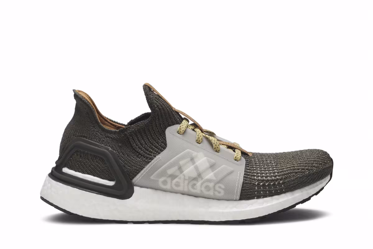Wood Wood x adidas UltraBoost 19 Olive, view 2