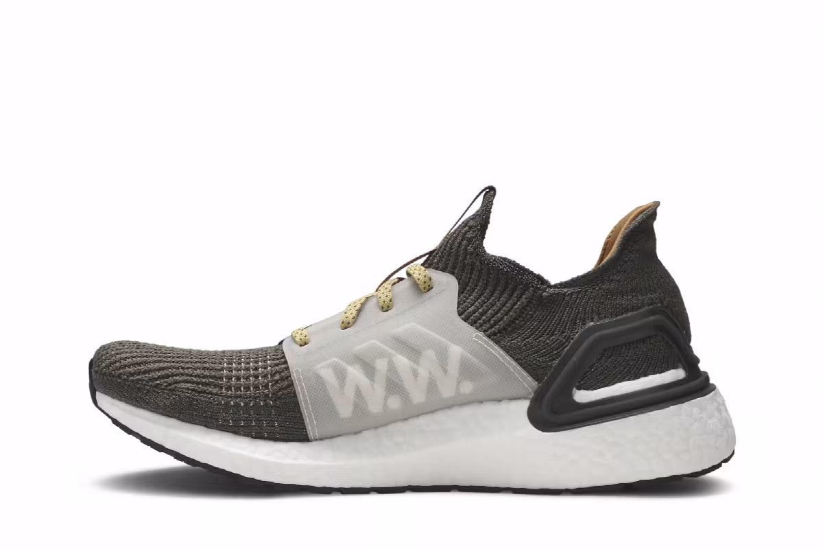 Wood Wood x adidas UltraBoost 19 Olive, view 4