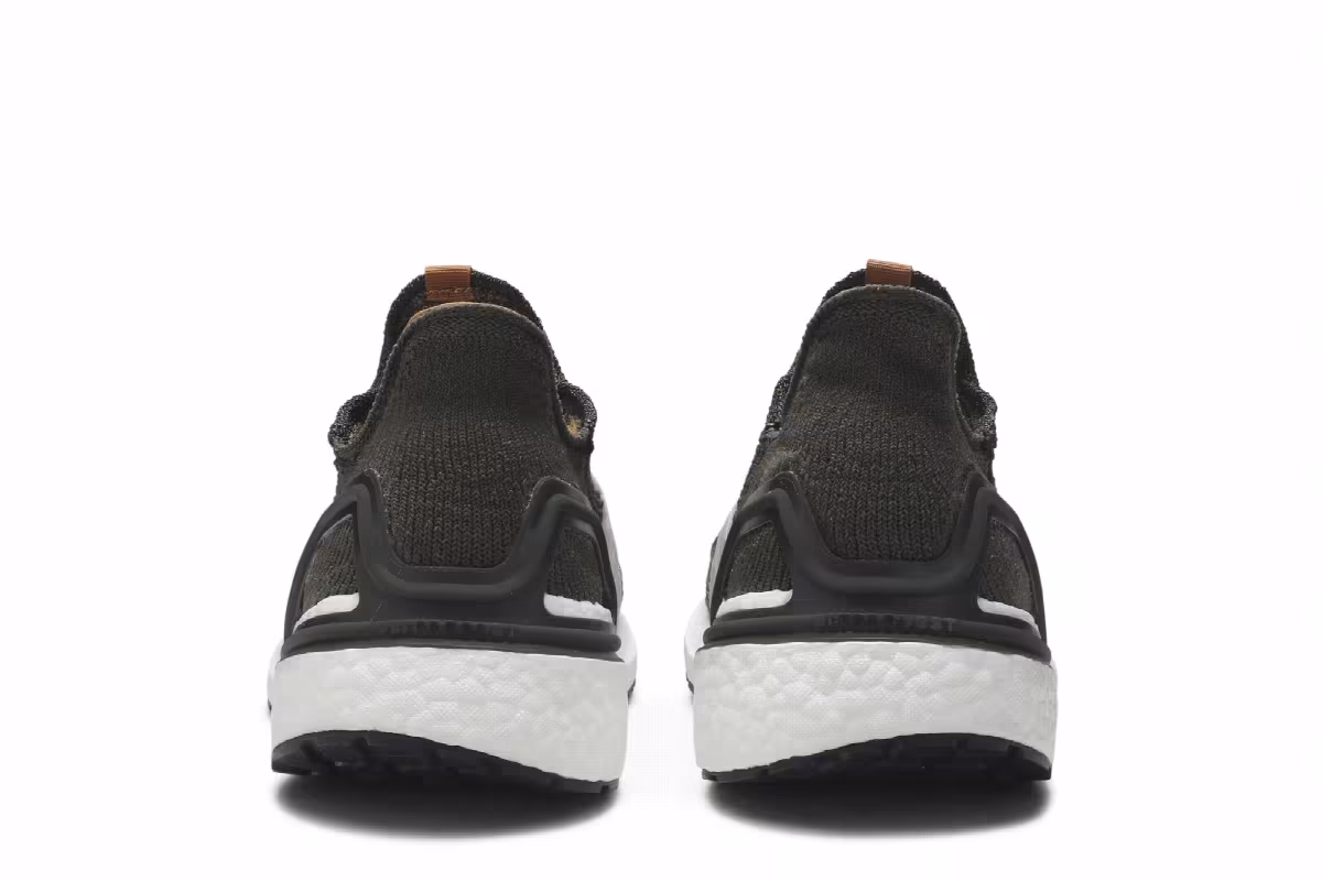Wood Wood x adidas UltraBoost 19 Olive, view 7