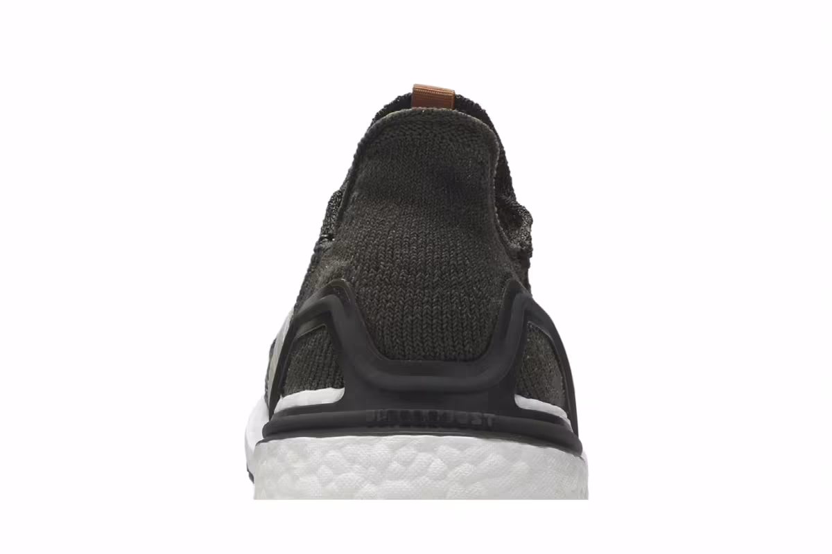 Wood Wood x adidas UltraBoost 19 Olive, view 8