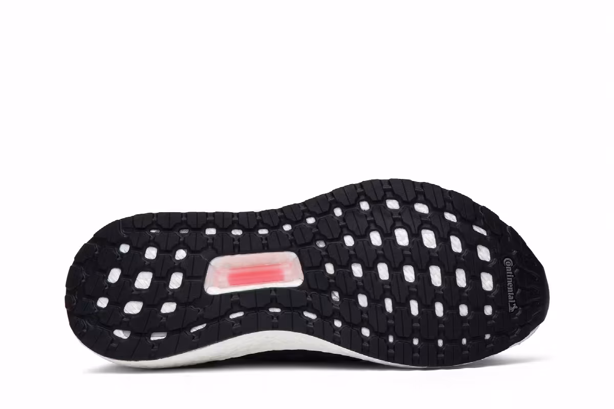 adidas UltraBoost 19 Oreo, view 5