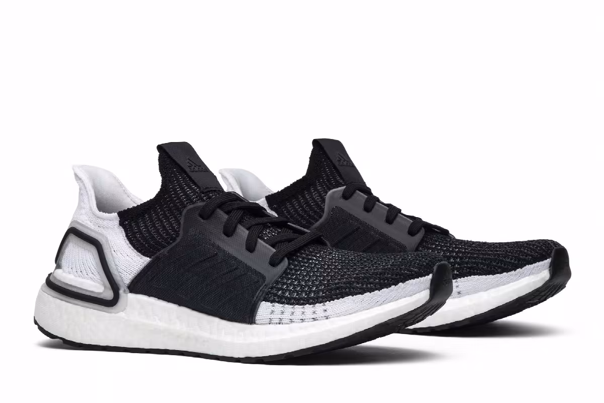 adidas UltraBoost 19 Oreo, view 9