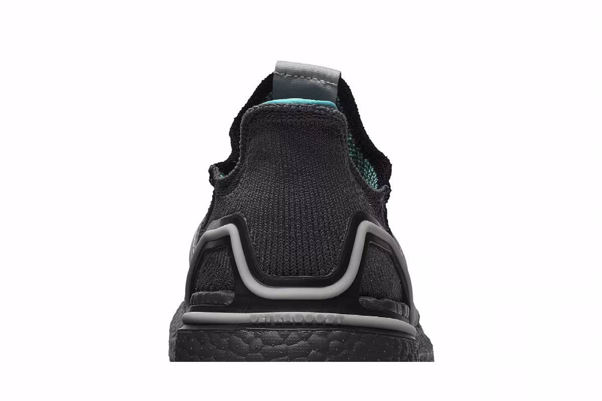 adidas UltraBoost 19 Core Black Grey, view 8