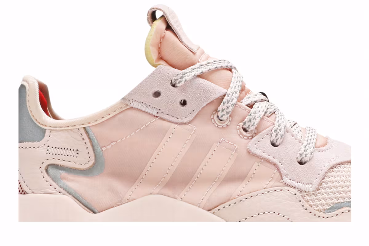 3M x adidas Women's Nite Jogger Vapour Pink, view 3