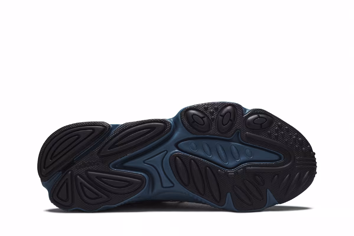 Pusha T x adidas Ozweego King Push, view 5