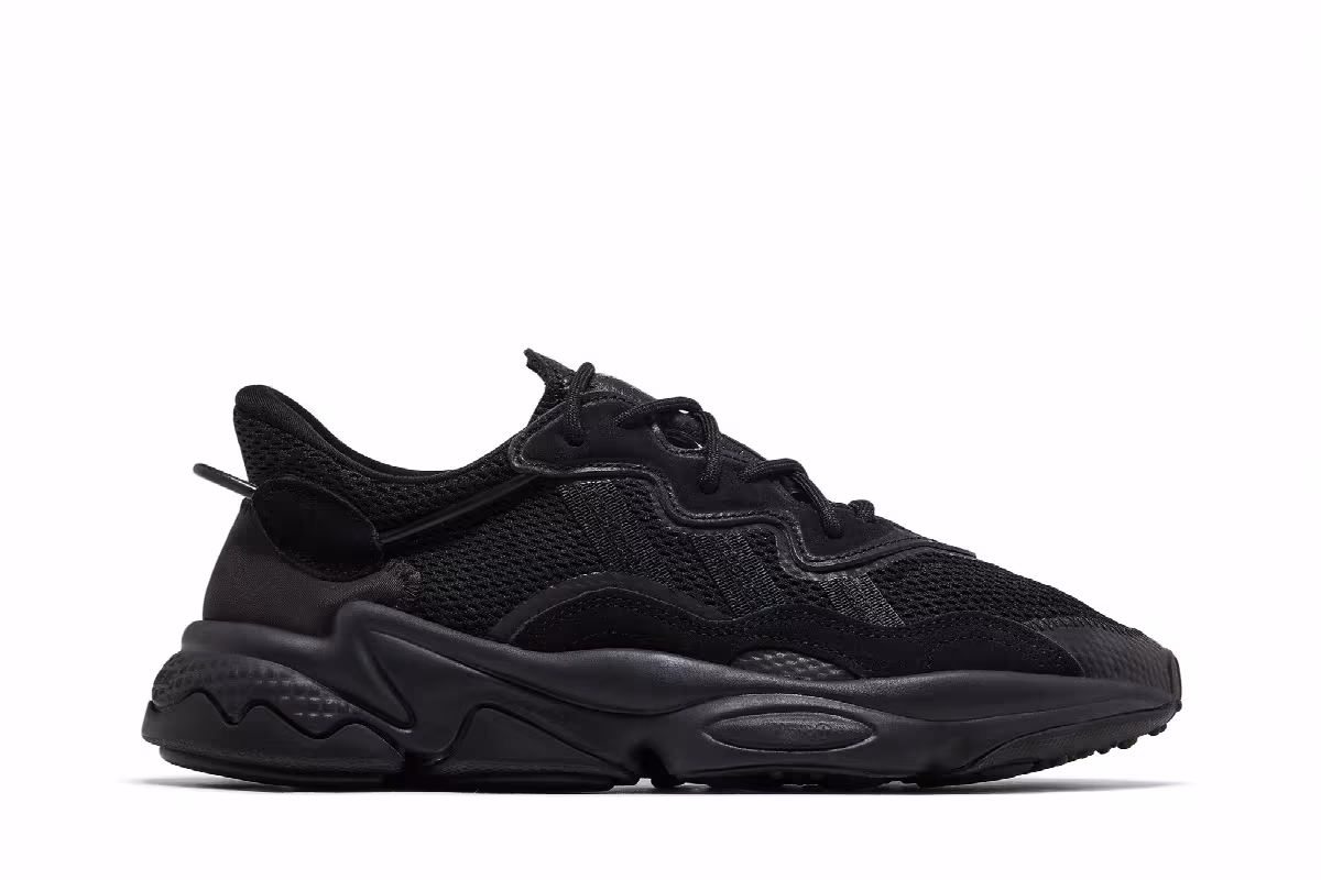 adidas Ozweego J Core Black, view 2