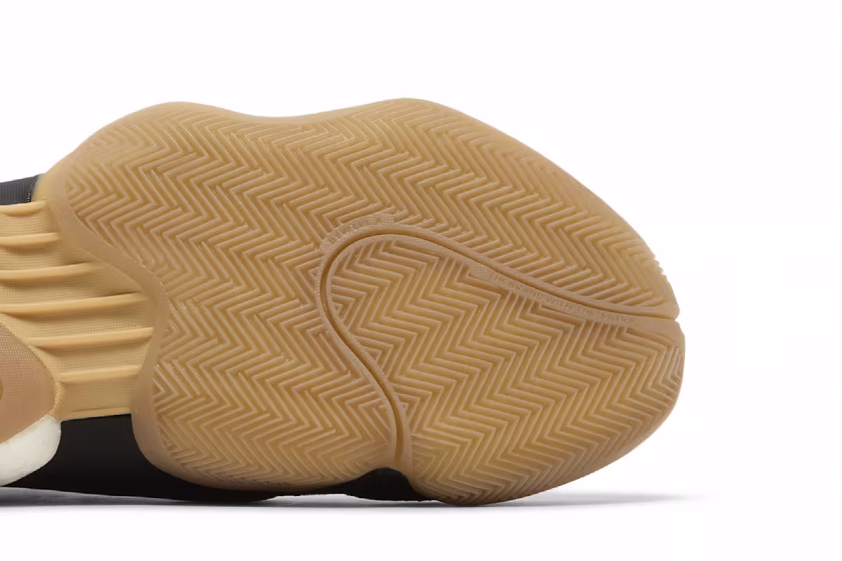 Pharrell x adidas Crazy BYW X Black Gum, view 6