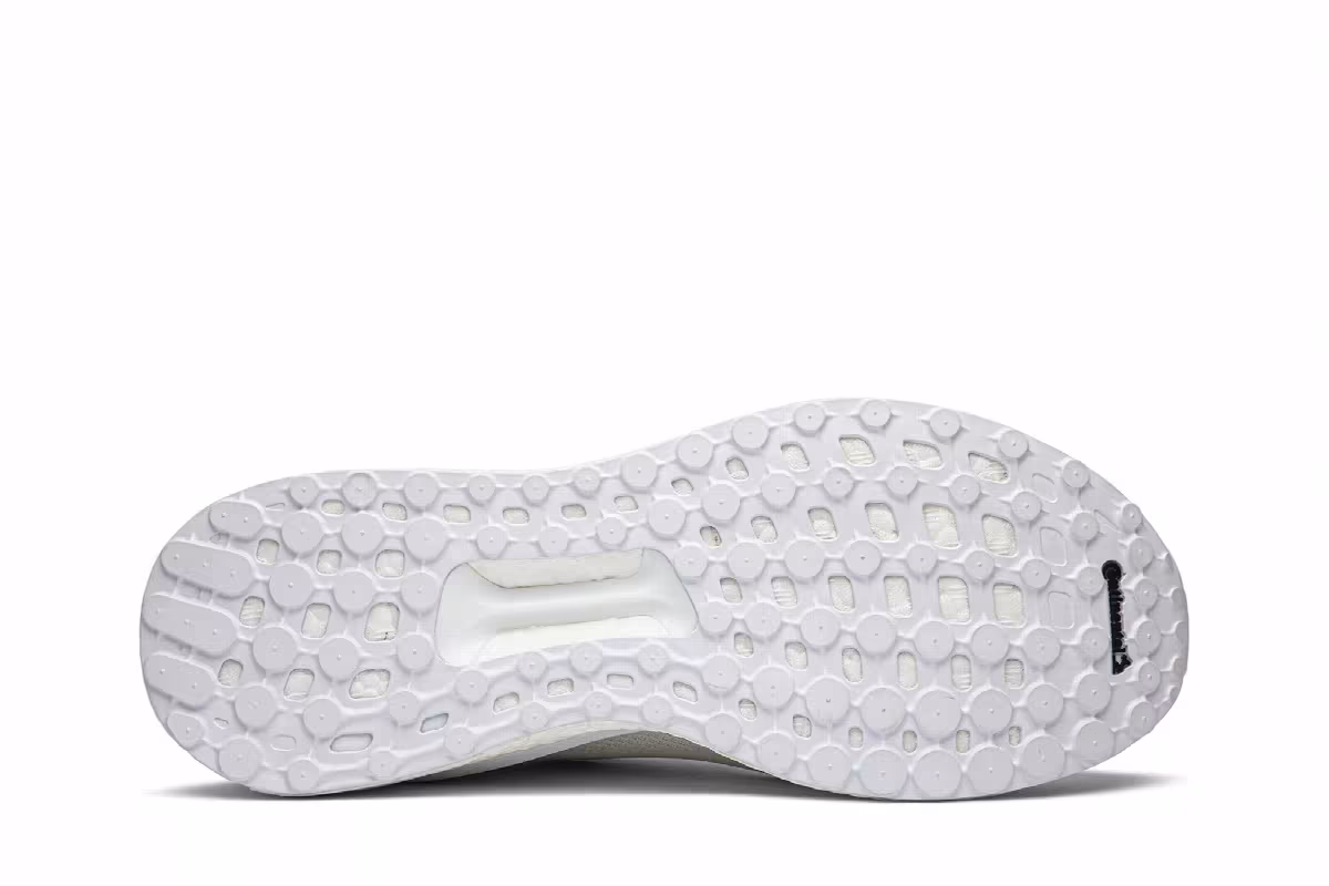 Pharrell x adidas Solar Hu Glide PRD Cloud White, view 5