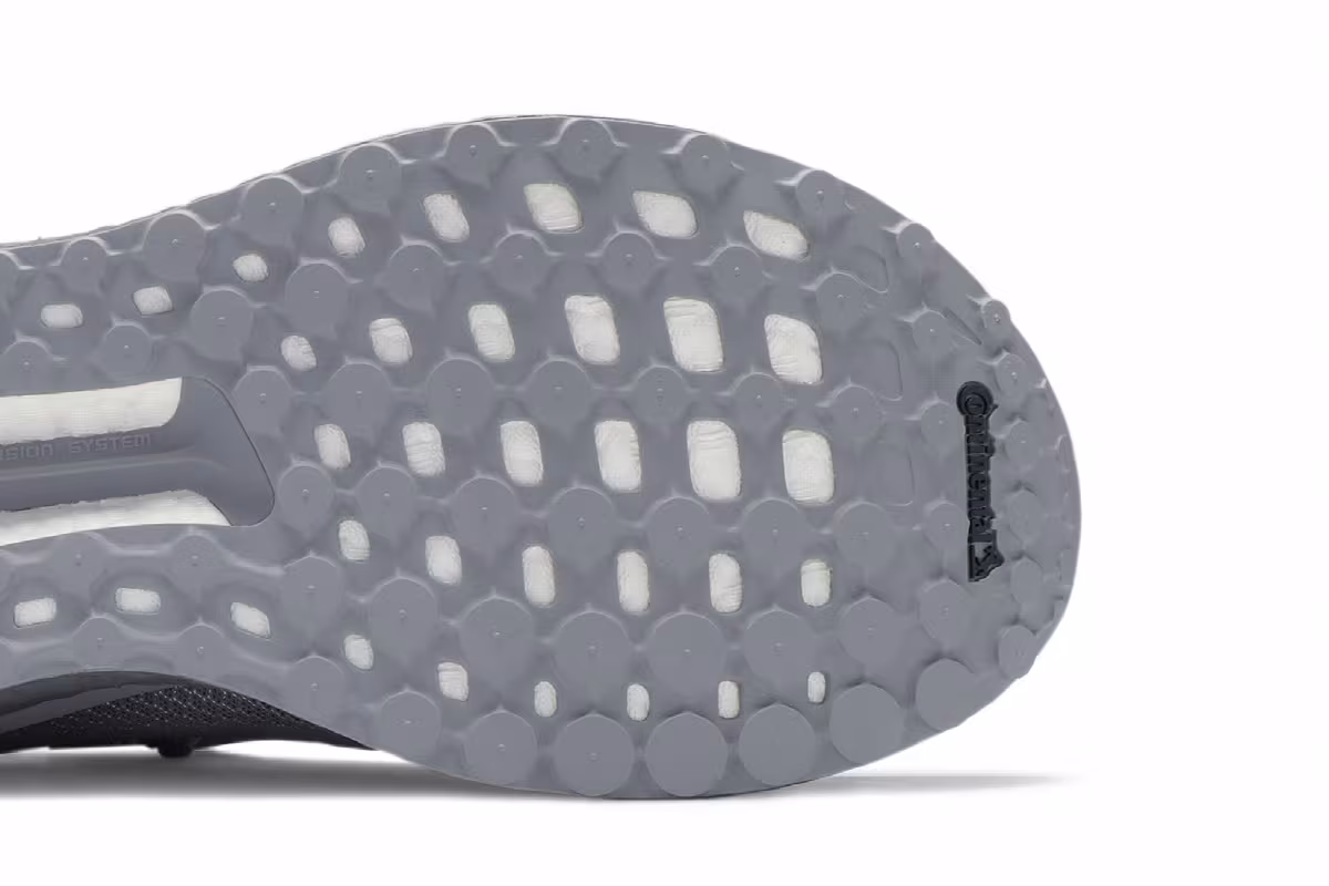 Pharrell x adidas Solar Hu Glide PRD Grey, view 6