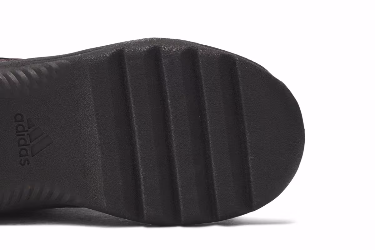 adidas Yeezy Desert Boot Kids Oil, view 6