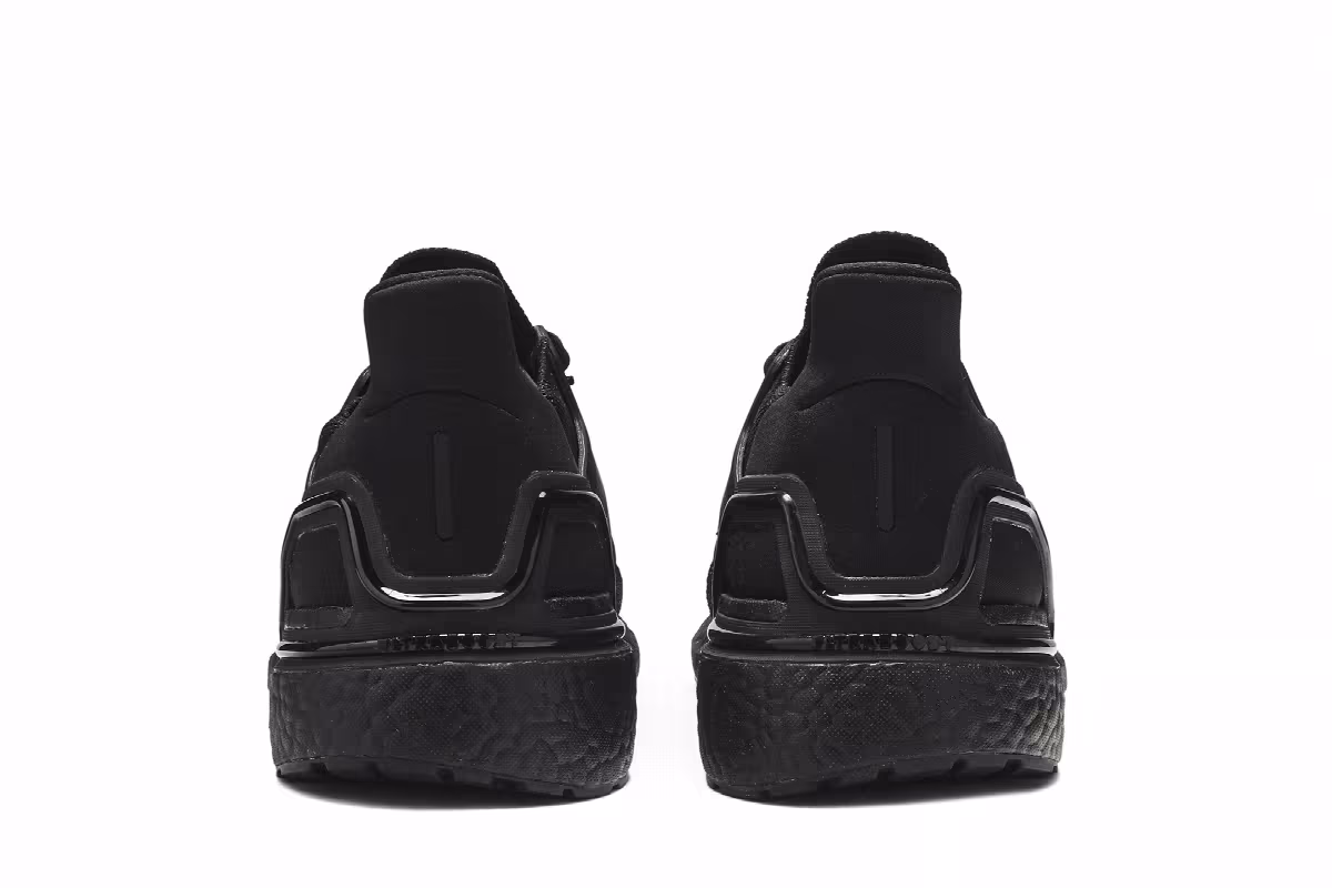 adidas UltraBoost 20 Triple Black, view 7