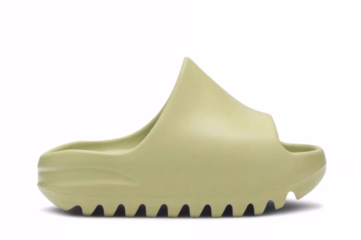 adidas Yeezy Slides Kids Resin, view 2