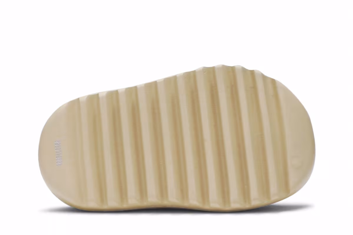adidas Yeezy Slides Kids Desert Sand, view 5