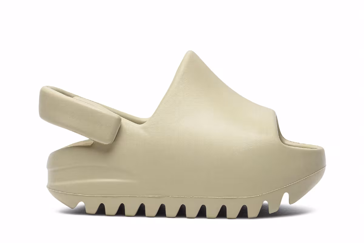 adidas Yeezy Slides Infant Bone, view 2