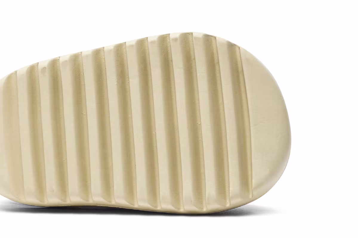 adidas Yeezy Slides Infant Bone, view 6