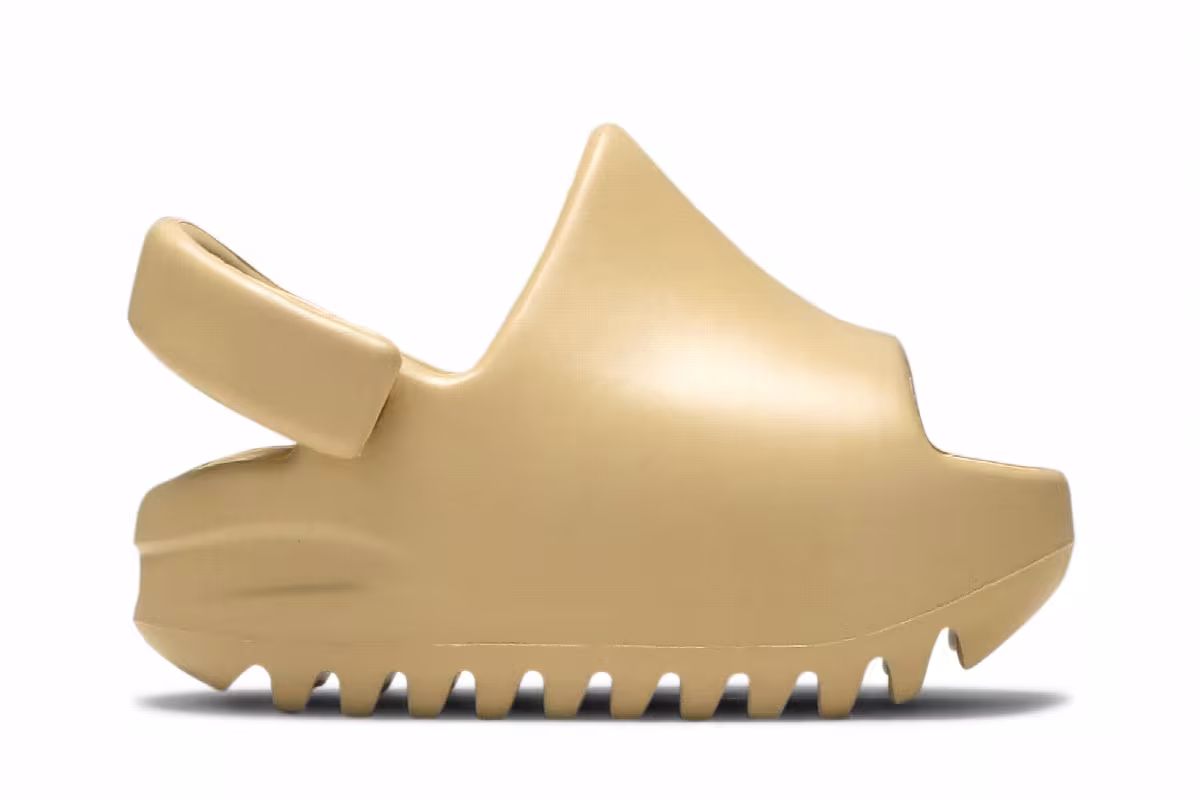 Adidas Yeezy Slides Infant Desert Sand, view 2