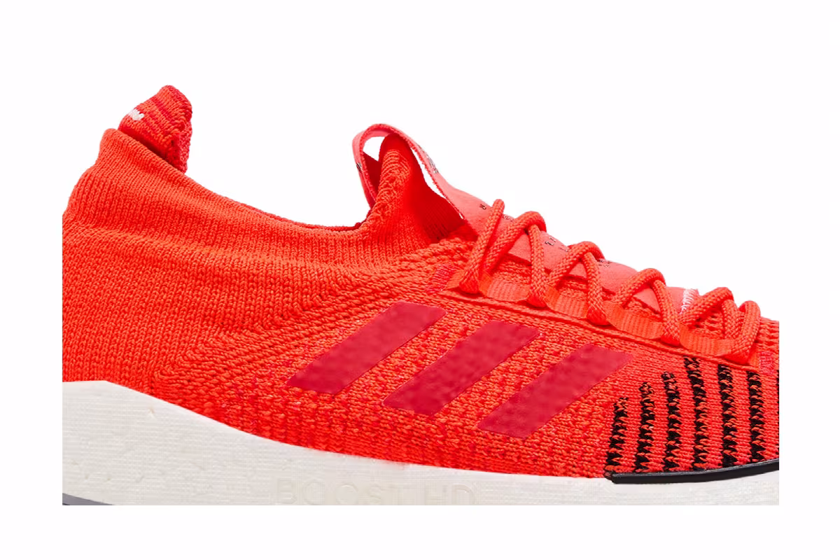 Adidas PulseBoost HD Solar Red, view 3