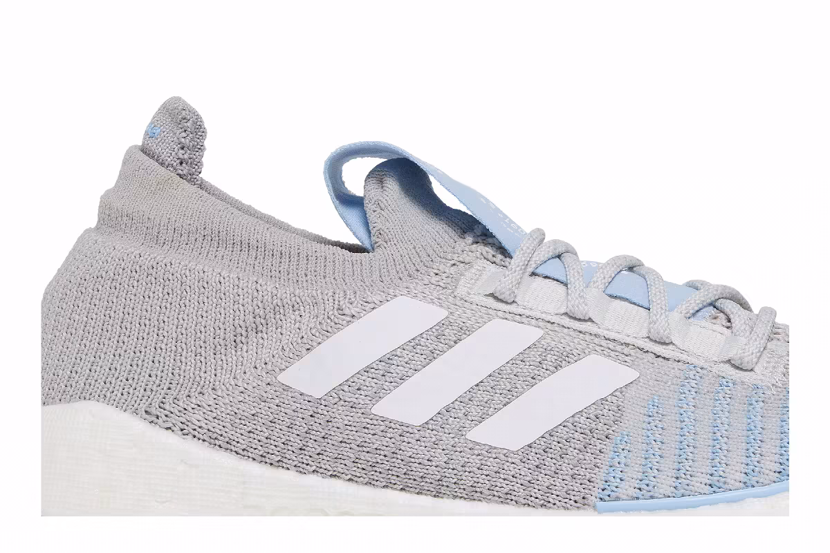 Adidas Women's PulseBoost HD Glow Blue, view 3