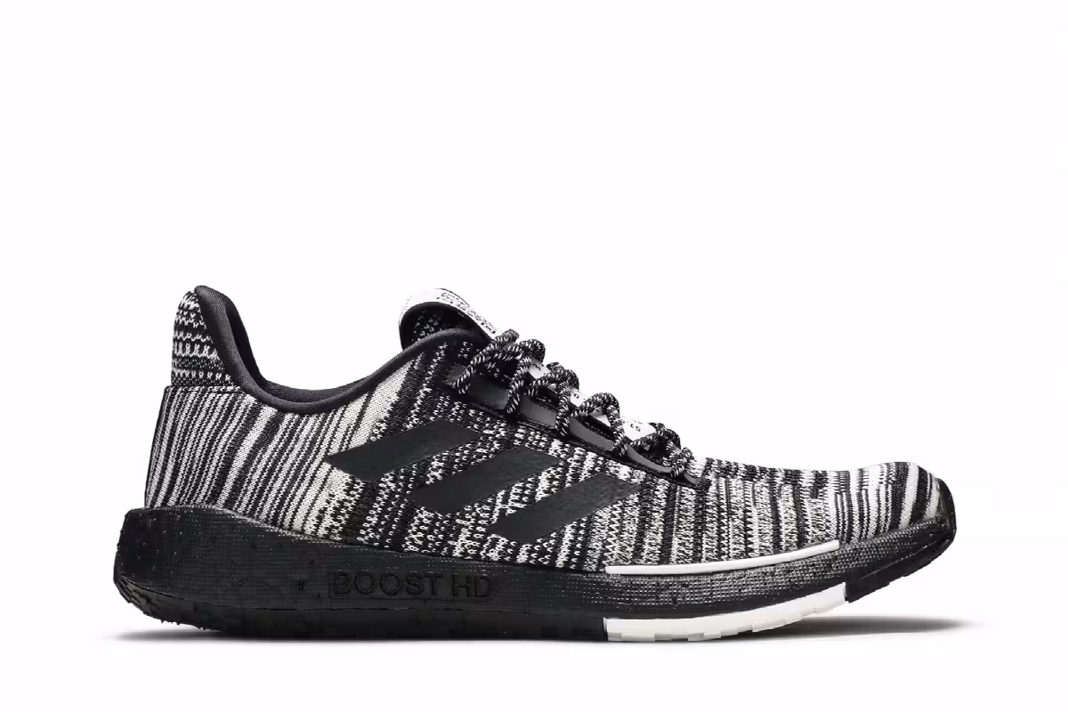 Missoni x adidas PulseBoost HD Black White, view 2