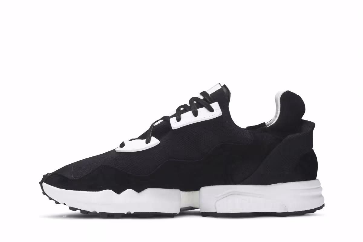 adidas Y-3 ZX Torsion Black, view 4