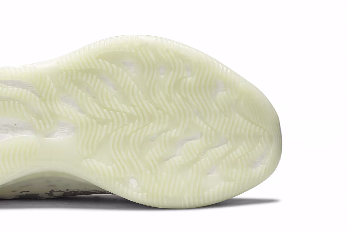 adidas Yeezy Boost 380 Alien, view 6