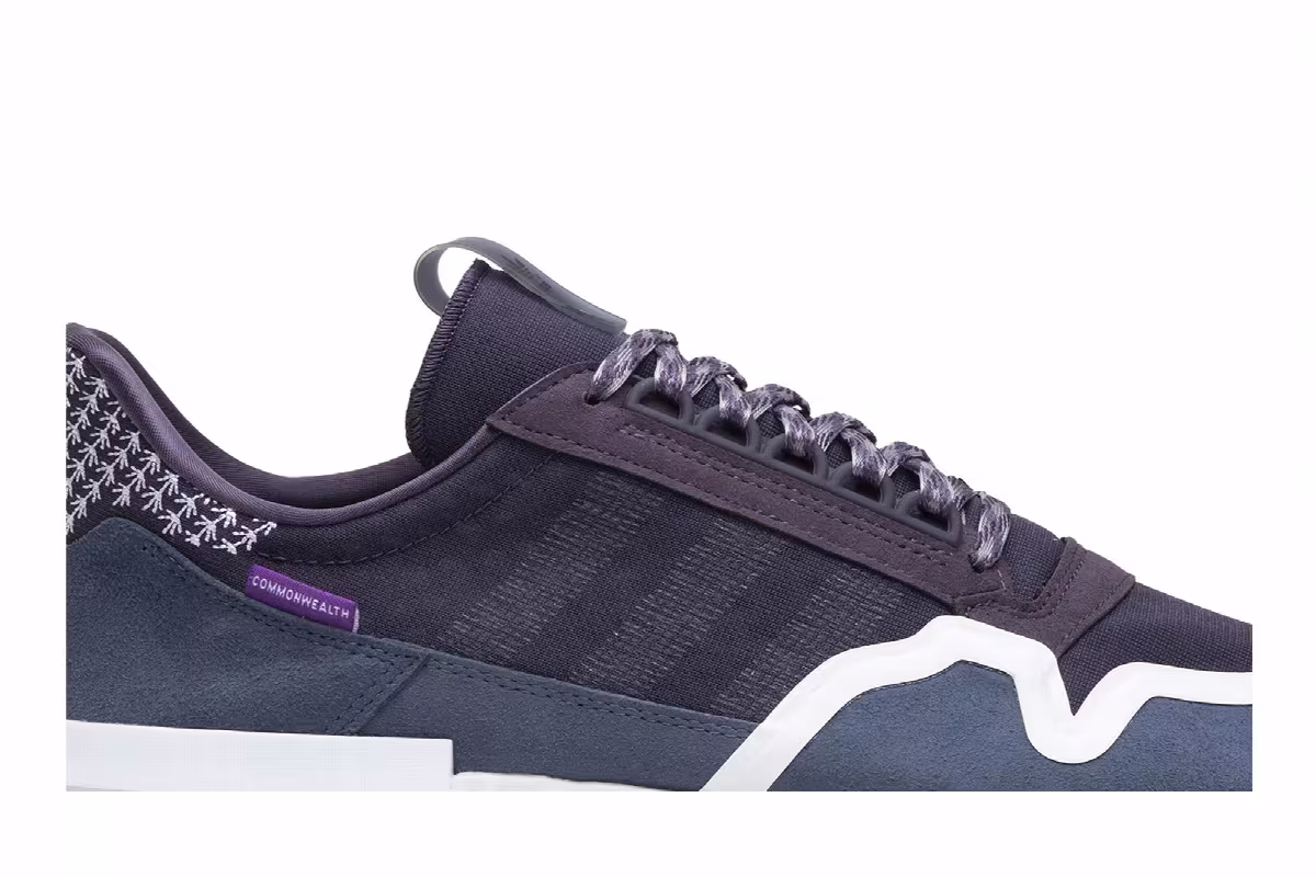 Commonwealth x adidas ZX 500 RM Friends & Family, view 3