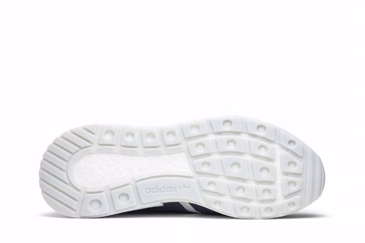Commonwealth x adidas ZX 500 RM Friends & Family, view 5