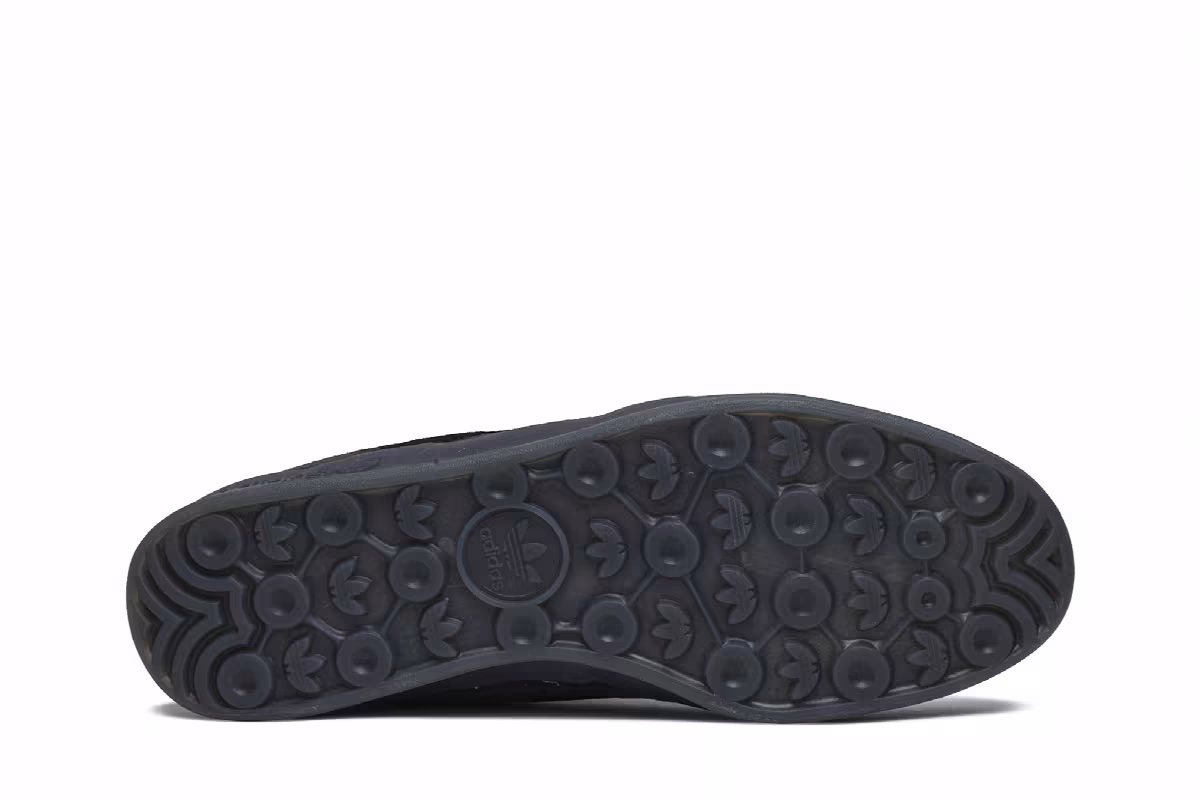Adidas Aloha Super Utility Black, view 5