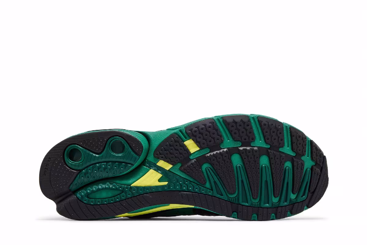 Pokémon x adidas Adistar Control 5 Rayquaza, view 5