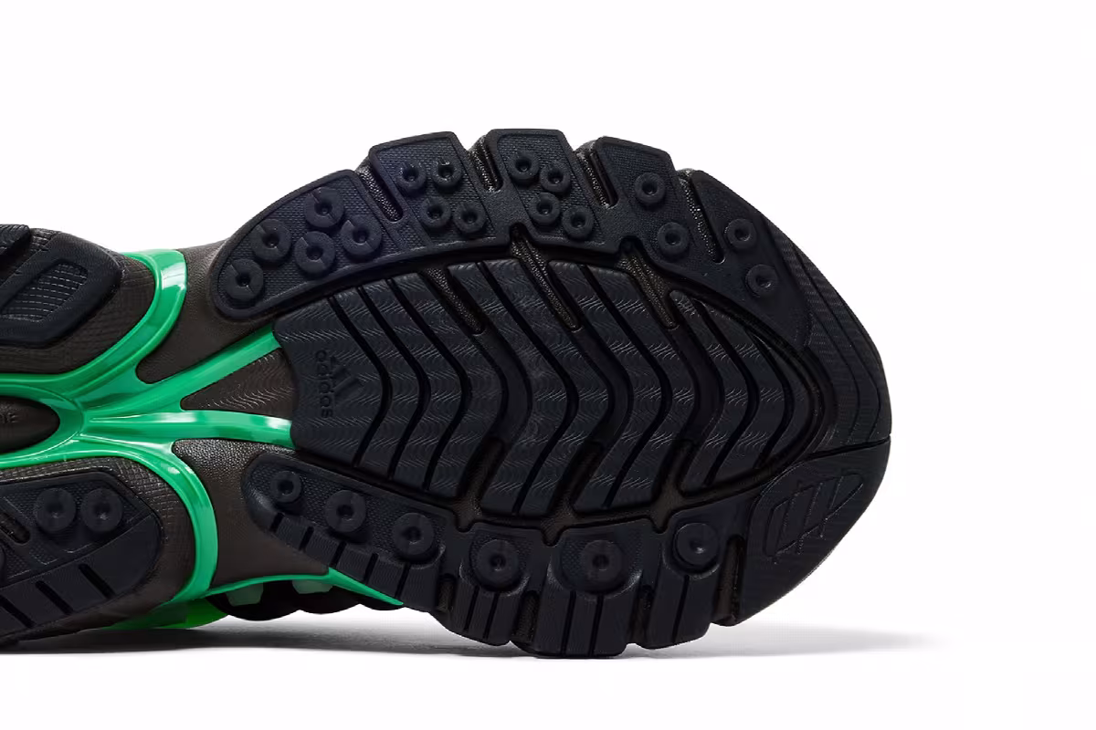 Pharrell x VIRGINIA x adidas Adistar Jellyfish Brown Green, view 6