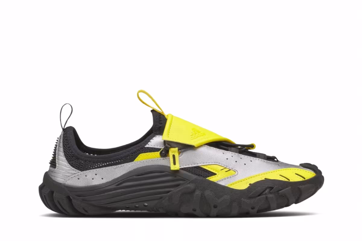 Originals x adidas Pharrell Williams VIRGINIA Watermoc Yellow, view 2