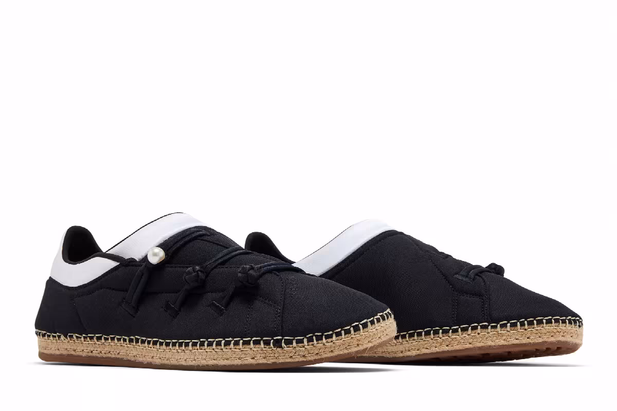 CLOT x adidas Qi Flow Black, view 9