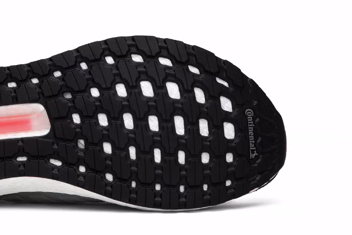 Adidas UltraBoost 19 Laser Red, view 6