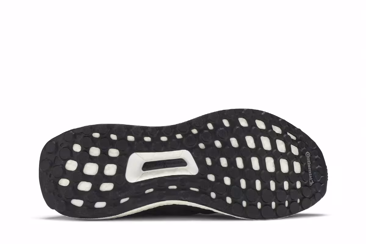 adidas Women's UltraBoost 4.0 Core Black, view 5