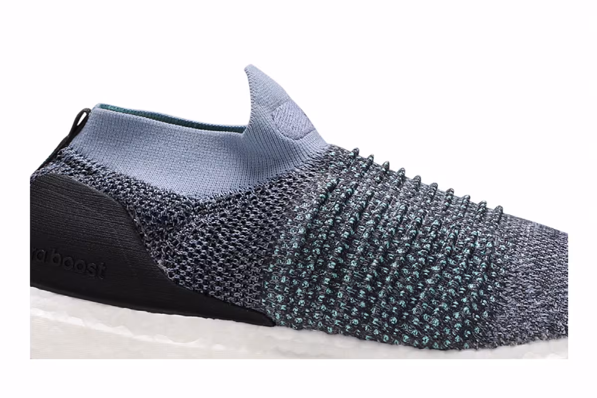 Parley x adidas UltraBoost Laceless Raw Grey, view 3