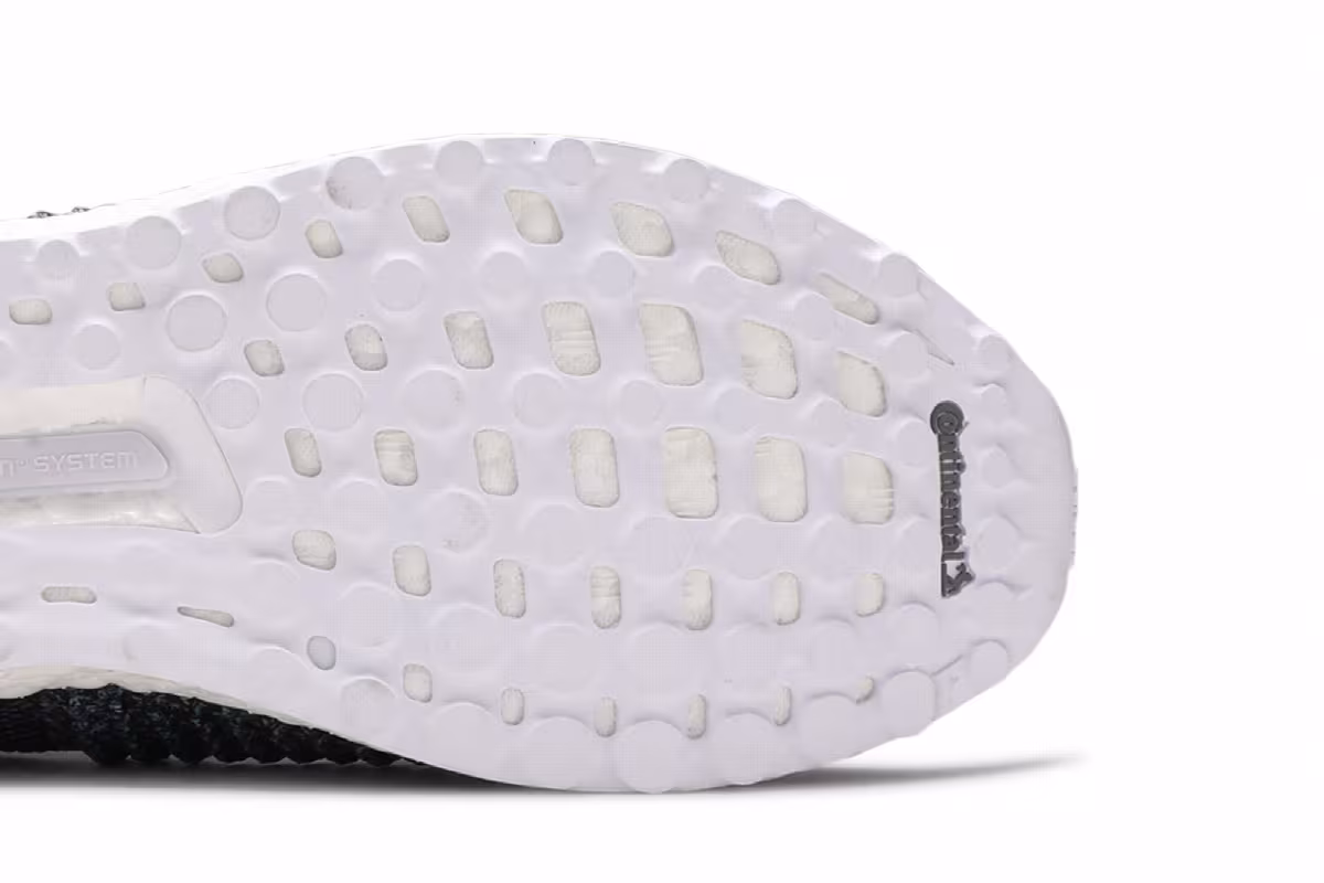 Parley x adidas UltraBoost Laceless Raw Grey, view 6