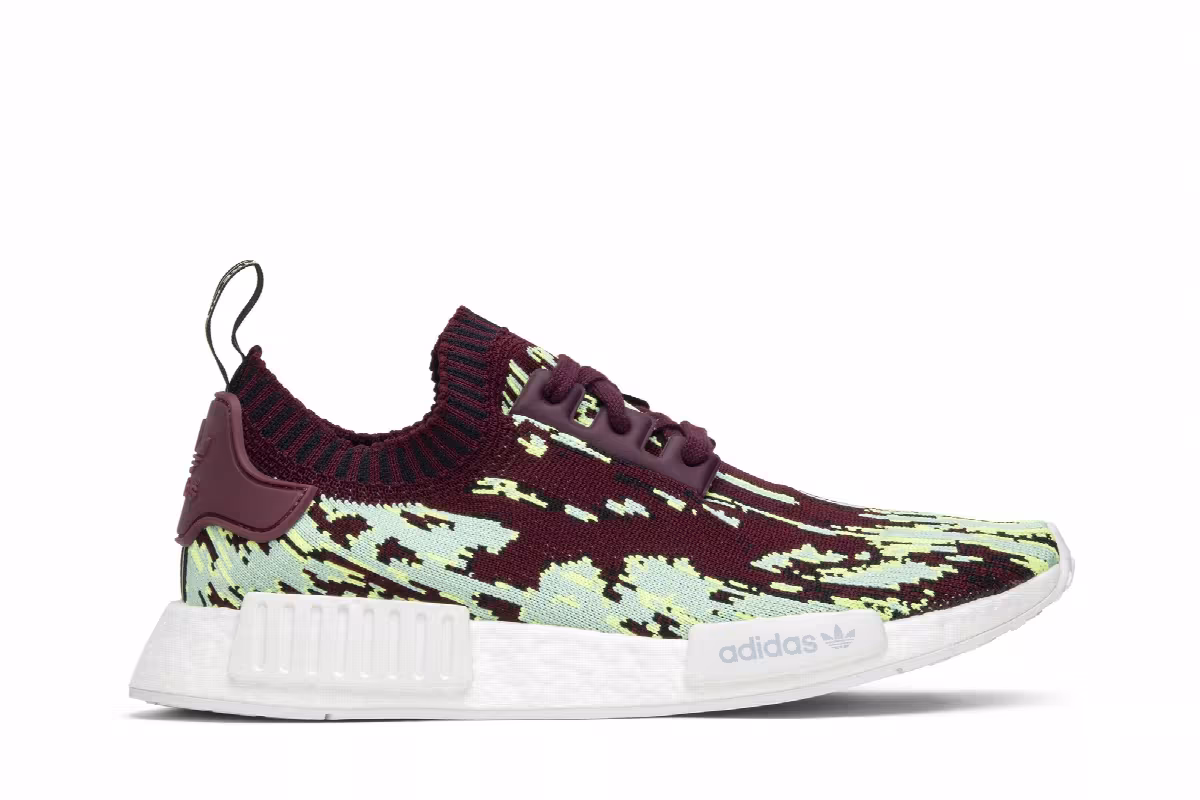 Sneakersnstuff x adidas NMD_R1 Primeknit Datamosh 2.0, view 2