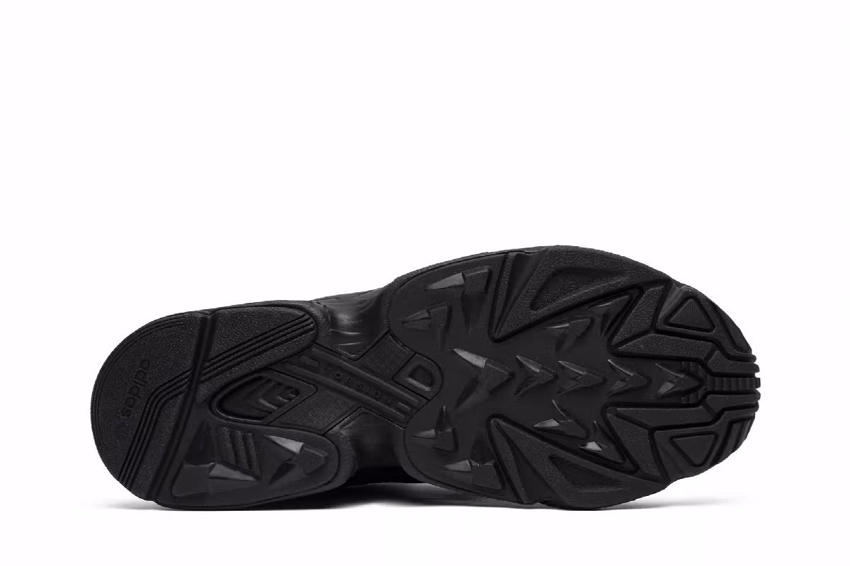 adidas Yung-1 Triple Black, view 5