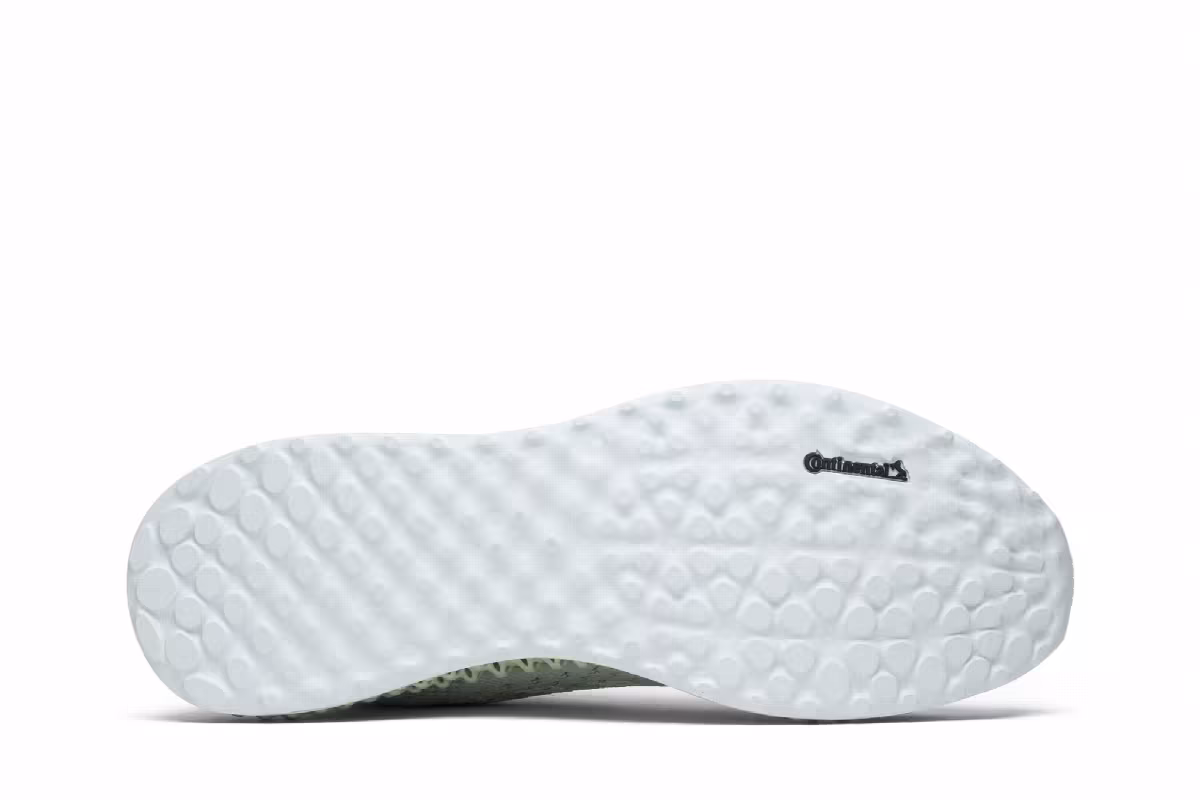 Invincible x adidas Futurecraft 4D Prism, view 5