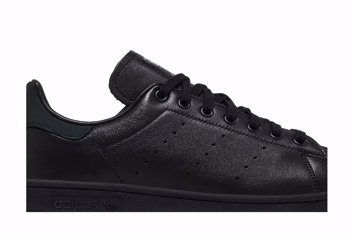 adidas Stan Smith Triple Black, view 3