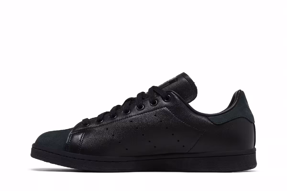 adidas Stan Smith Triple Black, view 4