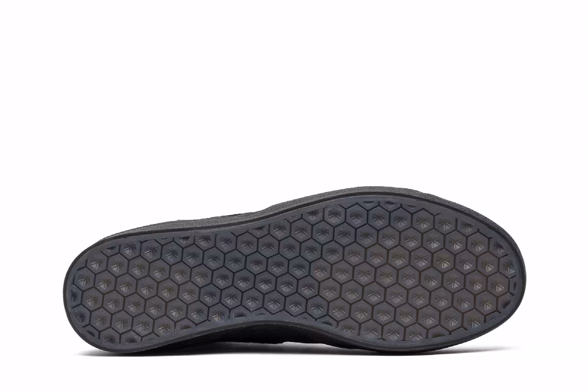 A Bathing Ape x adidas 3ST.002 Core Black, view 5