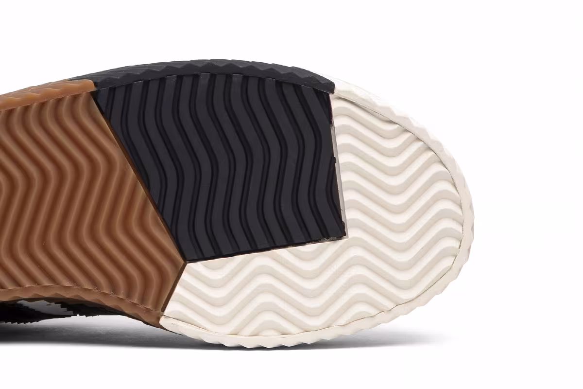 Alexander Wang x adidas Skate Super Tech Silver, view 6