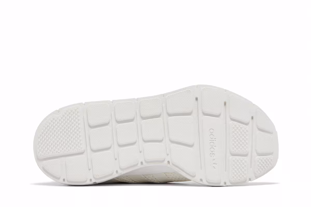 adidas Swift Run Triple White, view 5