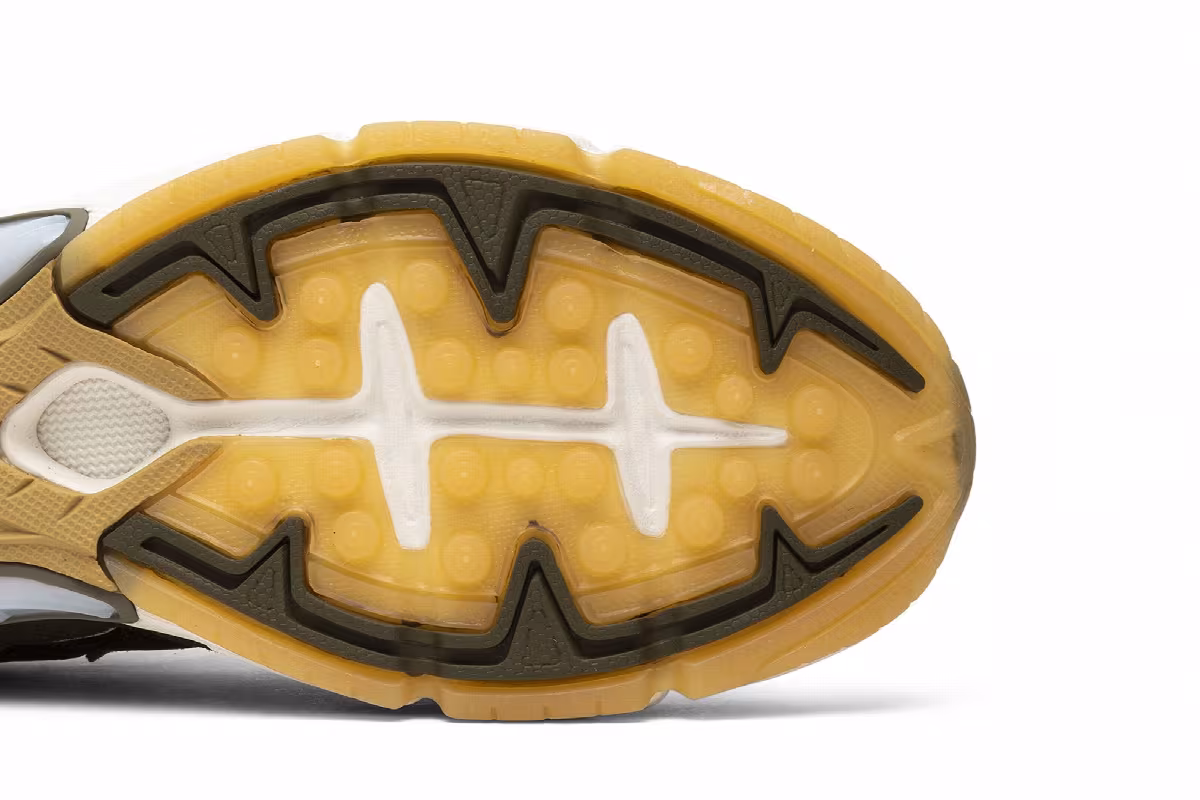 Saint Alfred x adidas Temper Run Clear Brown, view 6