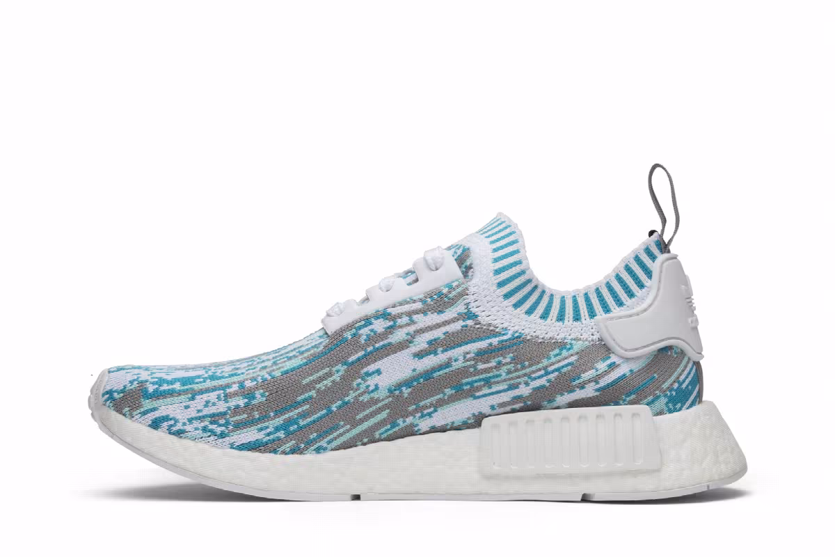 Sneakersnstuff x adidas NMD_R1 Primeknit Datamosh, view 4