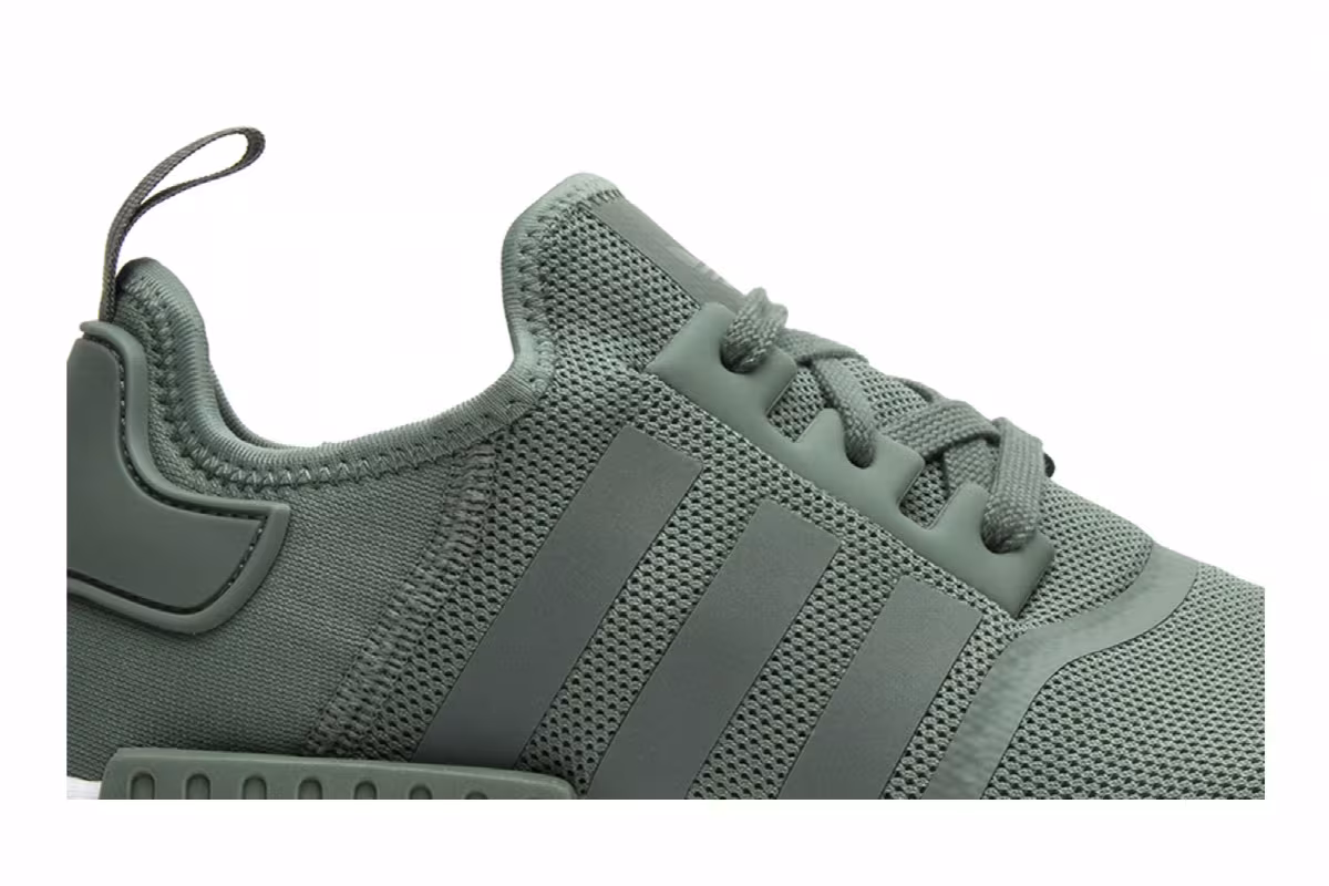 Adidas NMD_R1 Trace Green, view 3