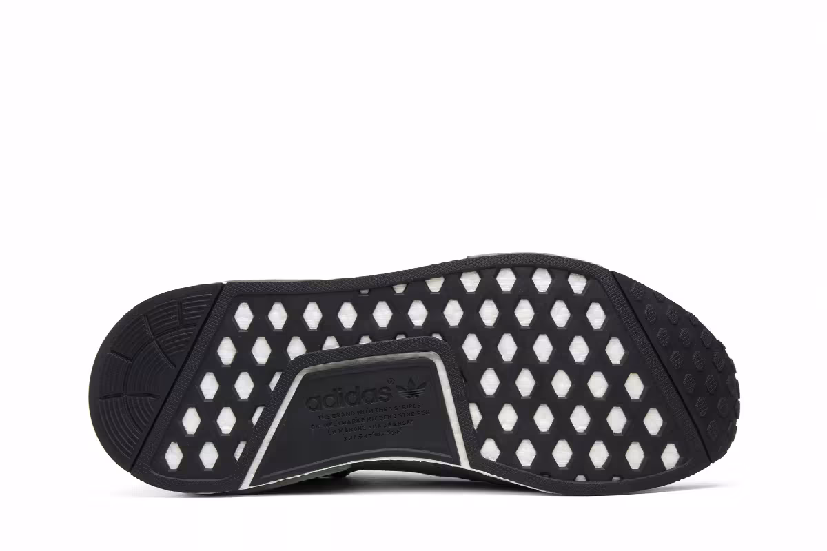 Adidas NMD_R1 Trace Green, view 5