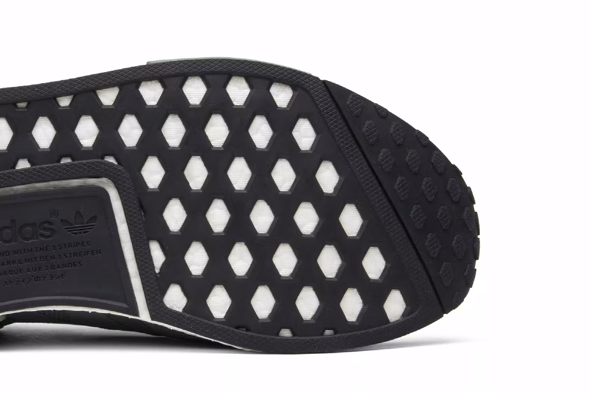Adidas NMD_R1 Trace Green, view 6
